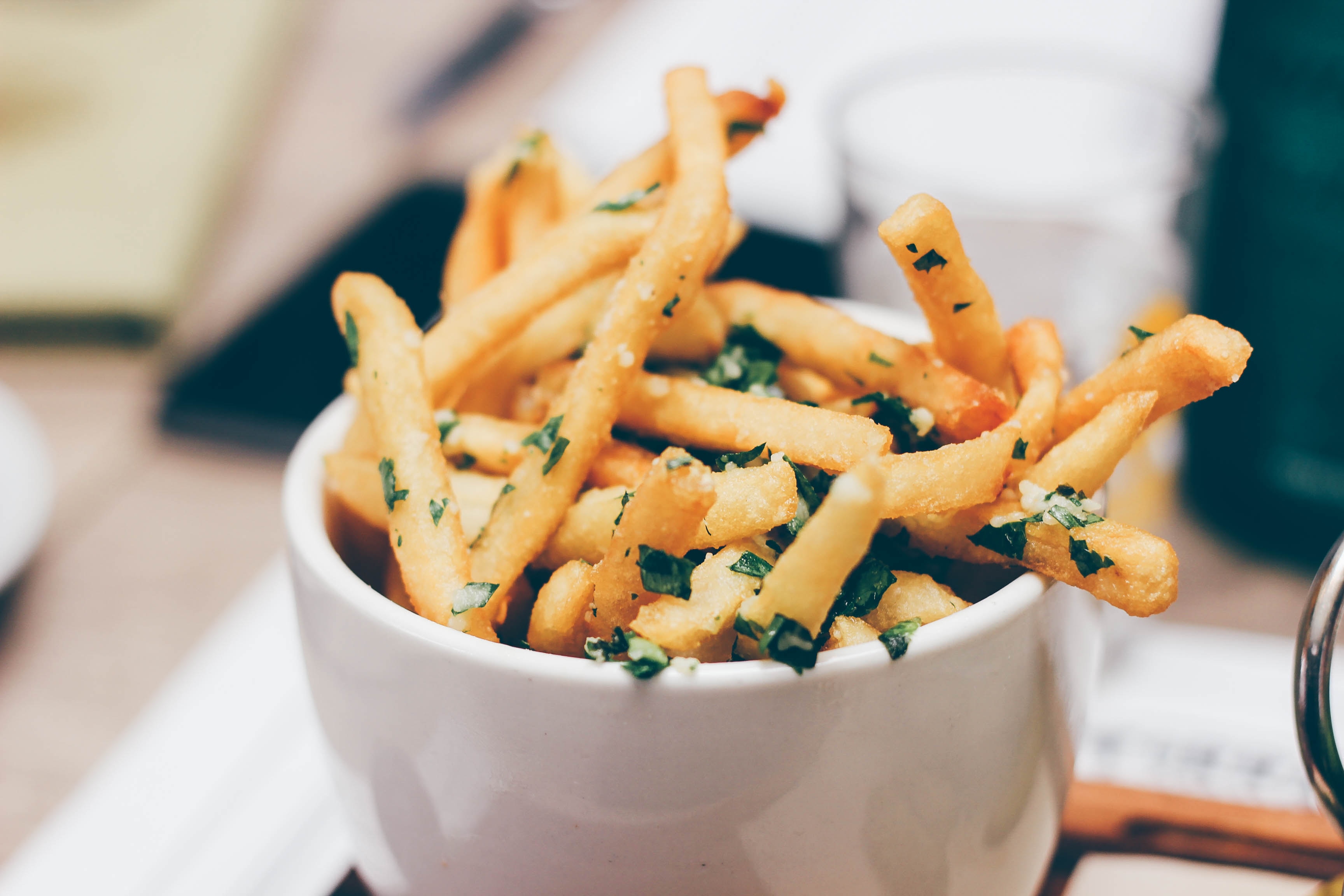 Foods to Avoid during Sore Throat