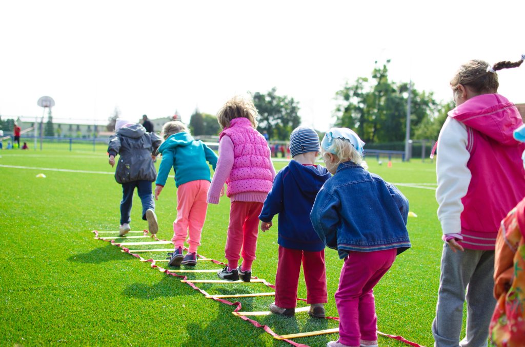 7 Amazing Tips to Grow Healthy and Active Kids
